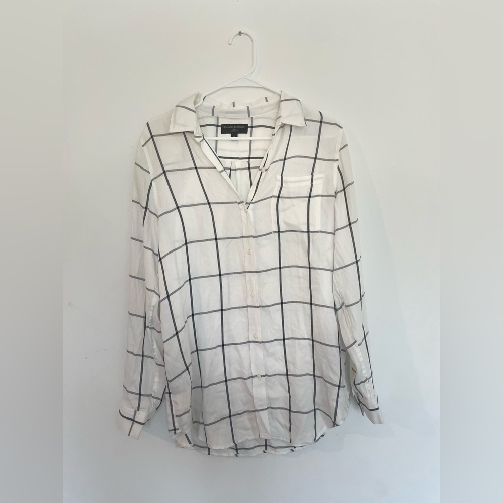 Banana Republic Boyfriend Fit Window Pane button down